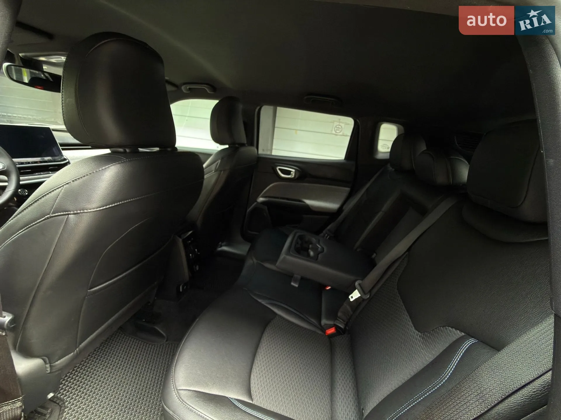 2024 Jeep Compass - мініатюра 18