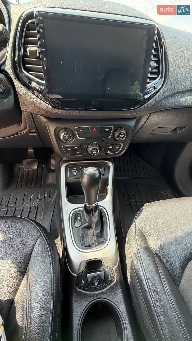 2019 Jeep Compass - мініатюра 17