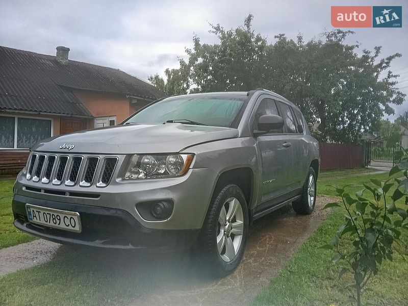 Внедорожник / Кроссовер Jeep Compass 2015 в Ивано-Франковске