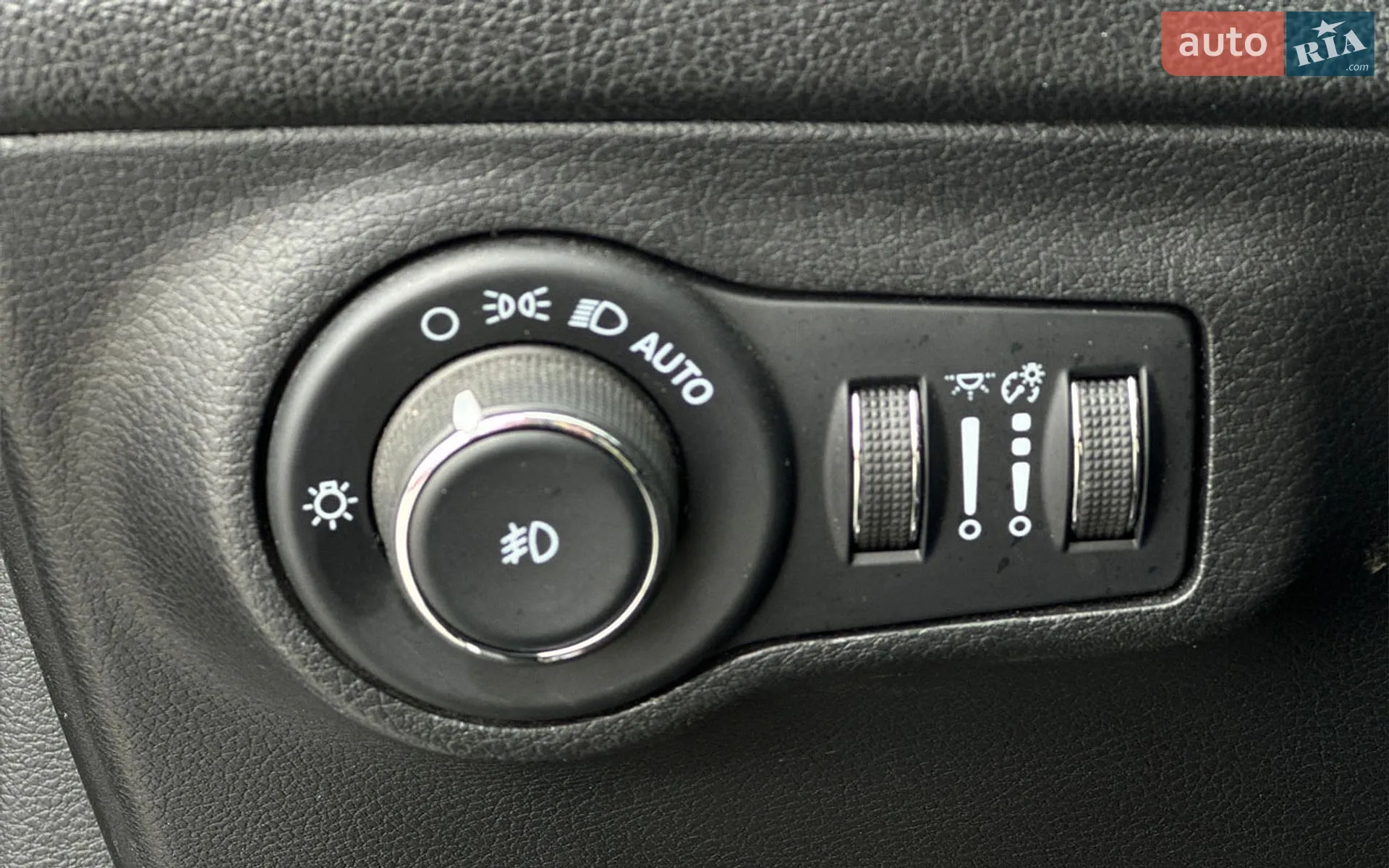 2020 Jeep Compass - мініатюра 10