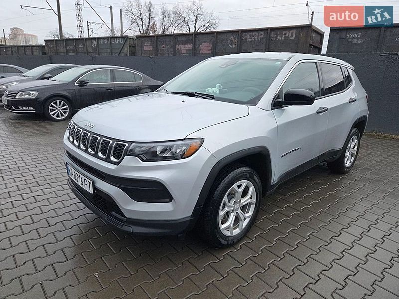 2024 Jeep Compass, VIN 3C4NJDAN0RT158813:plate — фото 1 (autoria)