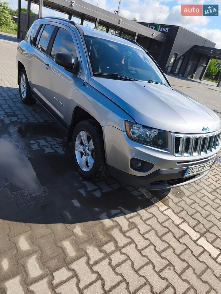 2016 Jeep Compass - мініатюра 31