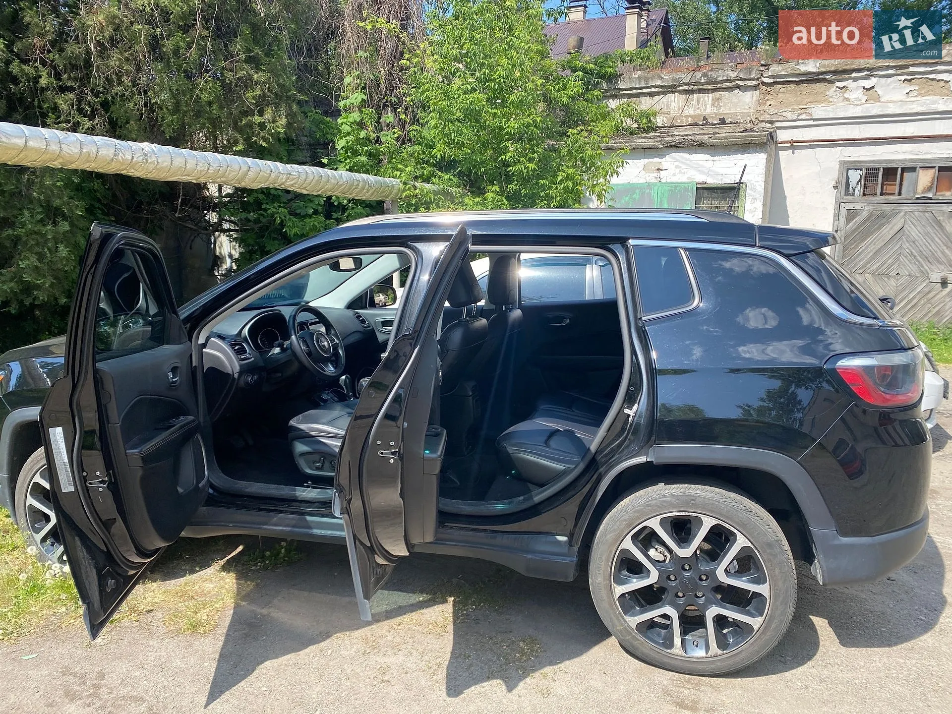 2017 Jeep Compass - мініатюра 2