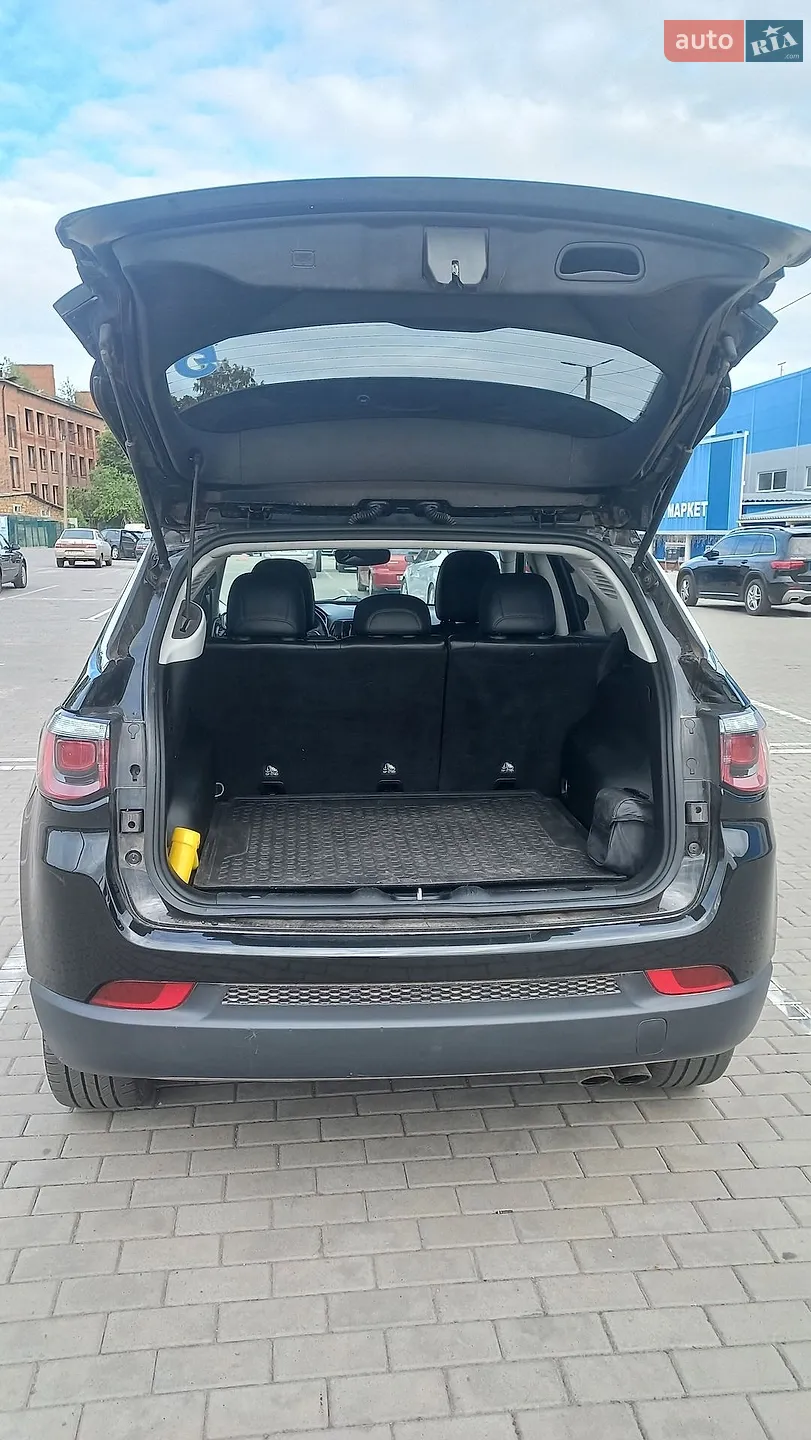 2017 Jeep Compass - мініатюра 4