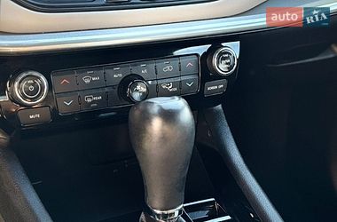 Позашляховик / Кросовер Jeep Compass 2023 в Києві фото 12 Позашляховик / Кросовер Jeep Compass 2023 в Києві