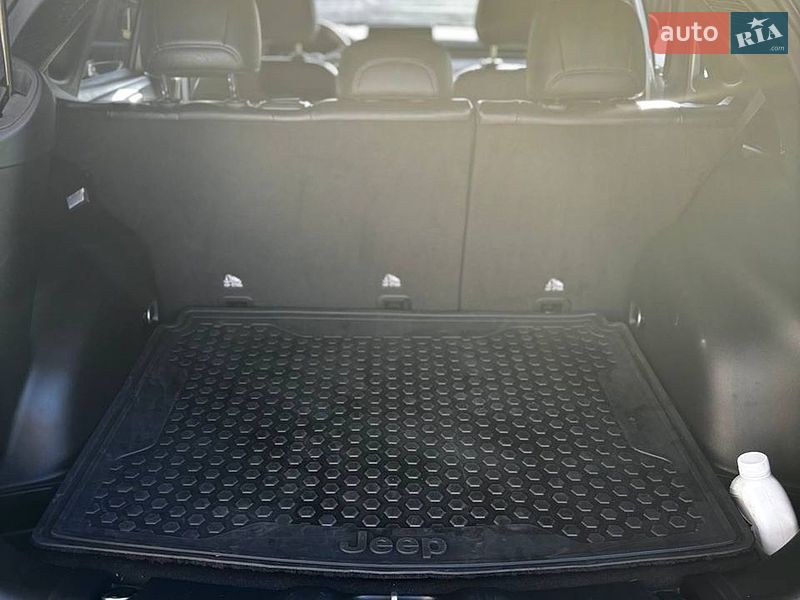 Позашляховик / Кросовер Jeep Compass 2023 в Києві фото 17 Позашляховик / Кросовер Jeep Compass 2023 в Києві