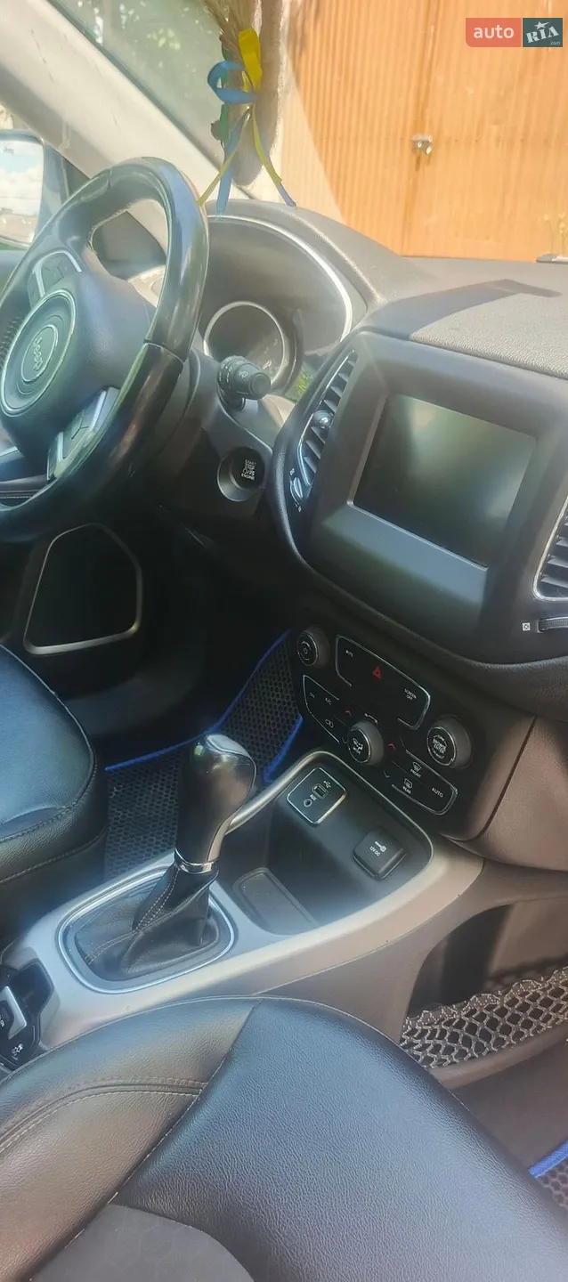 2017 Jeep Compass - мініатюра 10