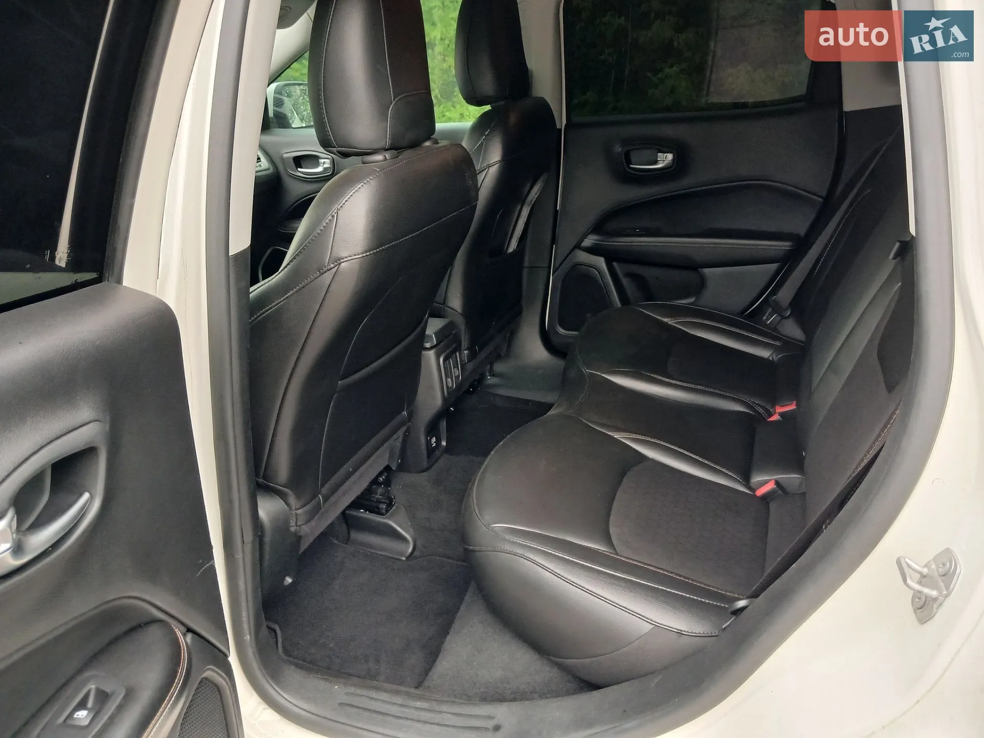2019 Jeep Compass - мініатюра 14