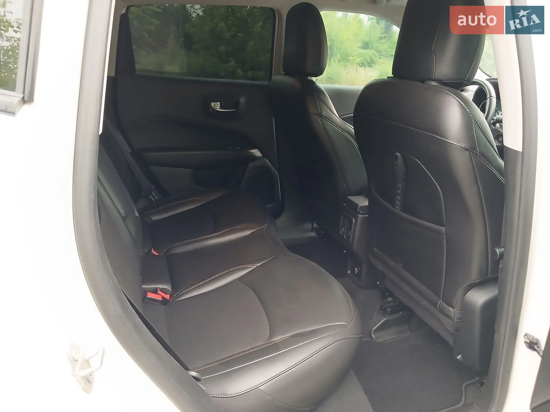 2019 Jeep Compass - мініатюра 17
