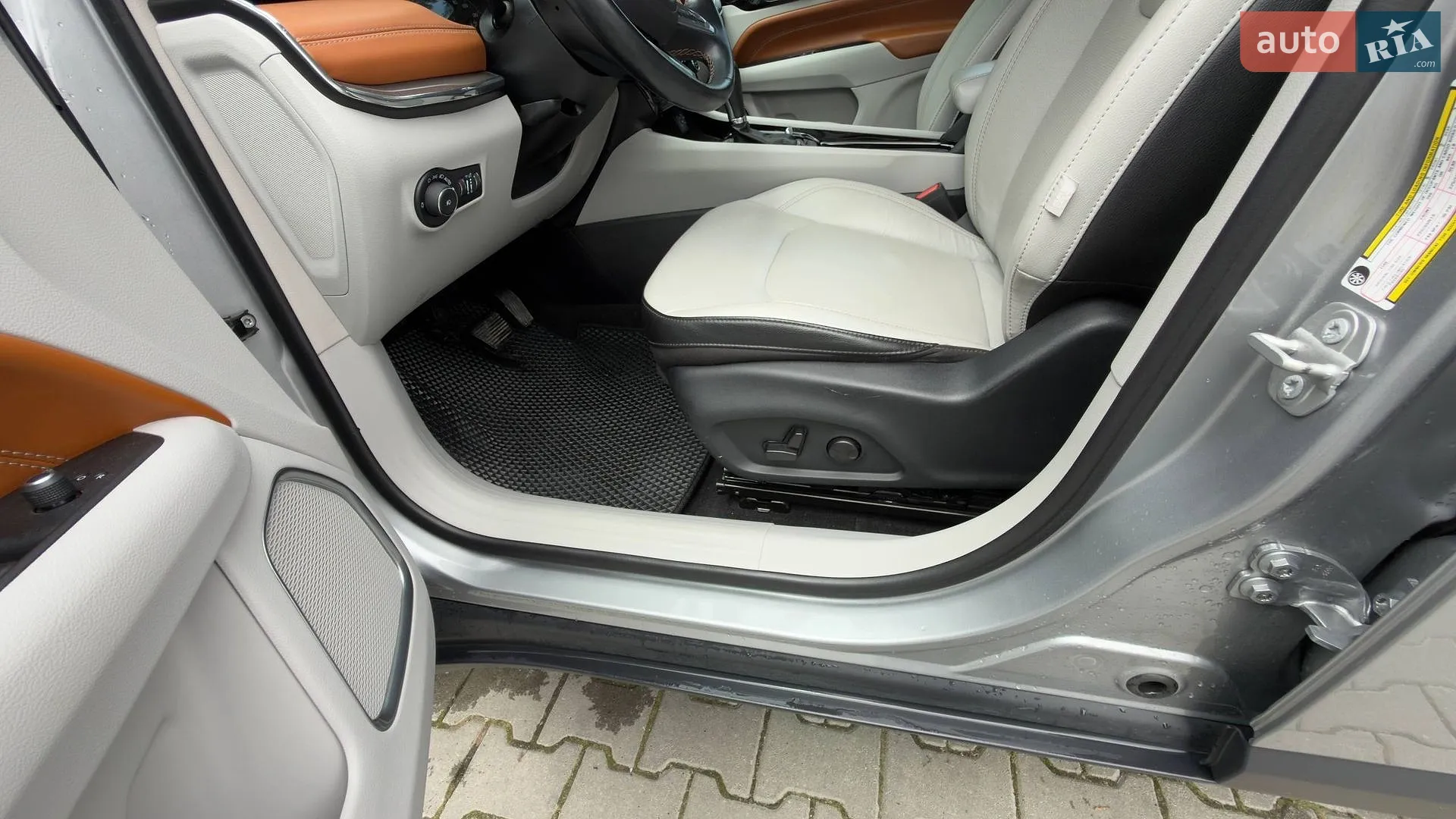 2021 Jeep Compass - мініатюра 33