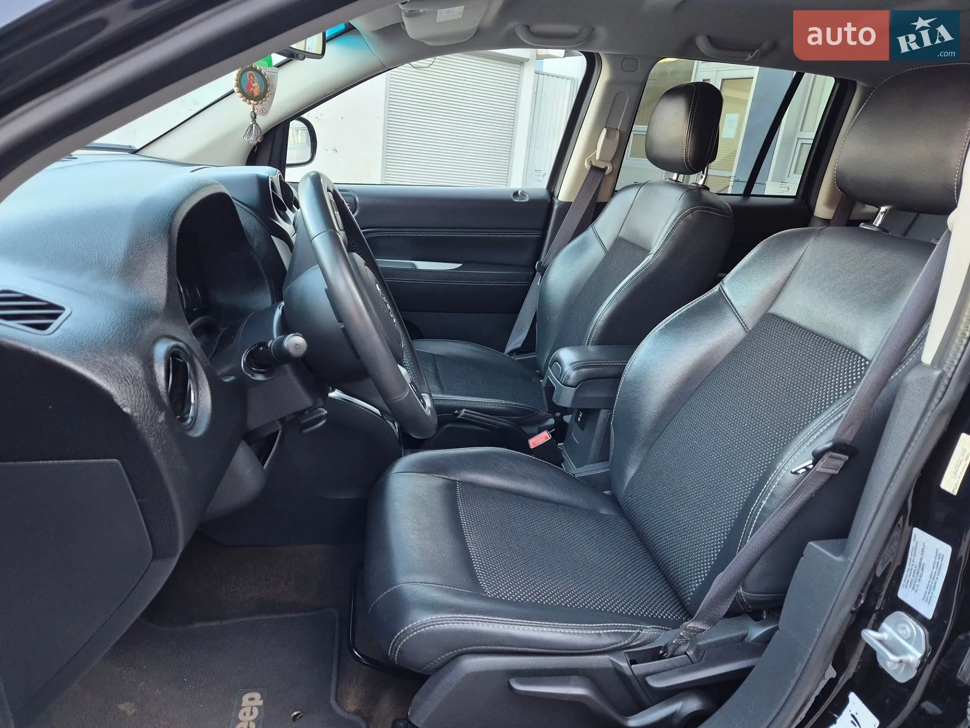 2016 Jeep Compass - мініатюра 8