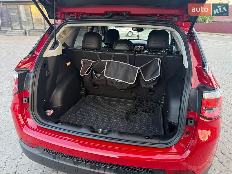 Позашляховик / Кросовер Jeep Compass 2018 в Василькові