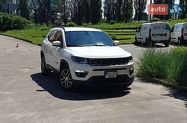 Позашляховик / Кросовер Jeep Compass 2017 в Києві