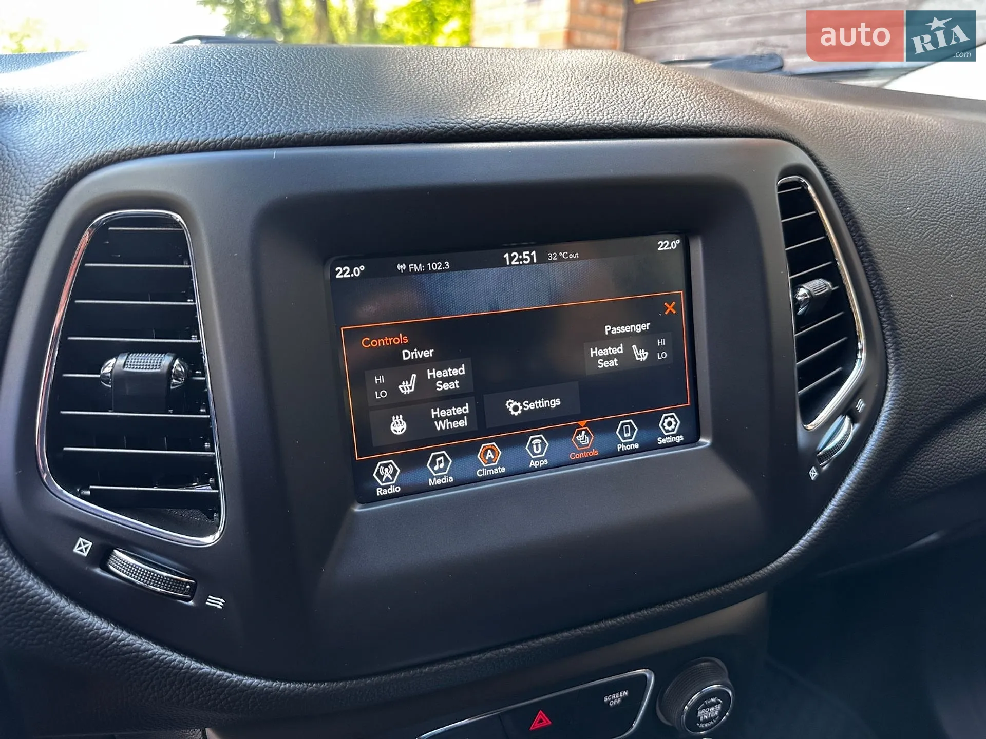 2019 Jeep Compass - мініатюра 28