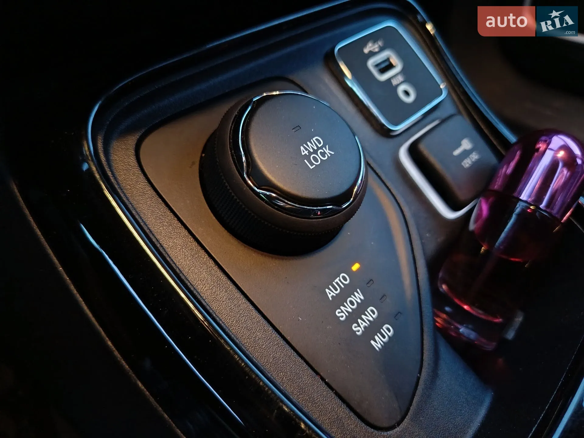 2020 Jeep Compass - мініатюра 16