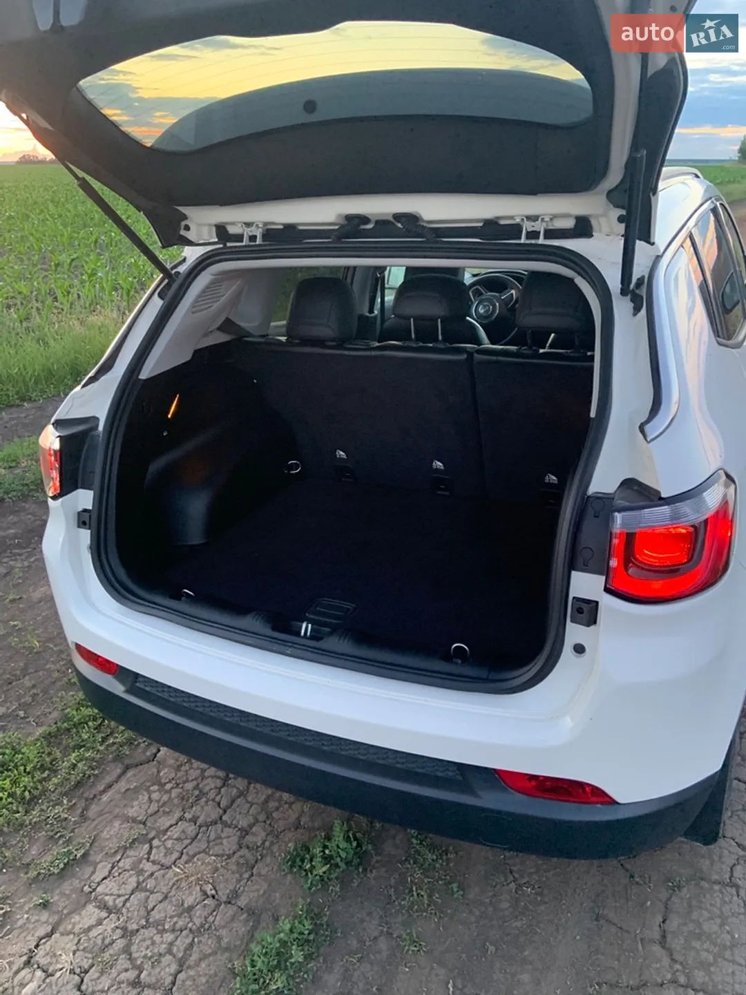 2020 Jeep Compass - мініатюра 36