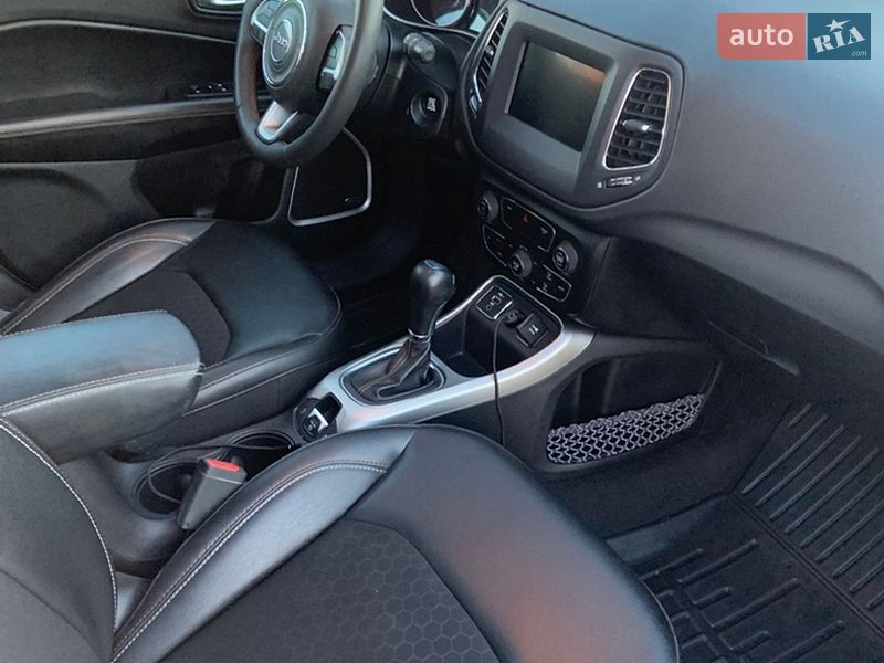 Внедорожник / Кроссовер Jeep Compass 2020 в Кропивницком фото 39 Внедорожник / Кроссовер Jeep Compass 2020 в Кропивницком
