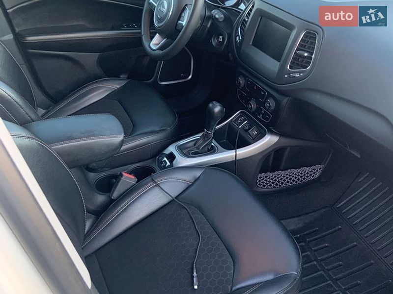 Внедорожник / Кроссовер Jeep Compass 2020 в Кропивницком фото 46 Внедорожник / Кроссовер Jeep Compass 2020 в Кропивницком