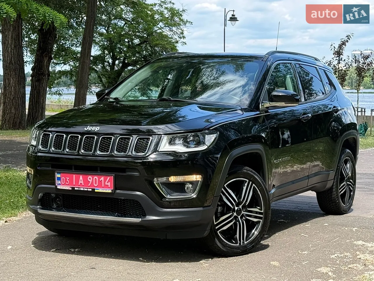 2013 Volkswagen Touareg - мініатюра 101