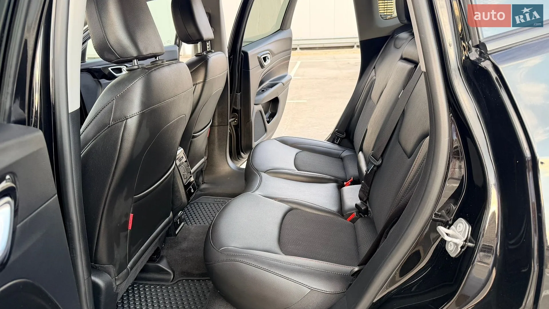 2021 Jeep Compass - мініатюра 43