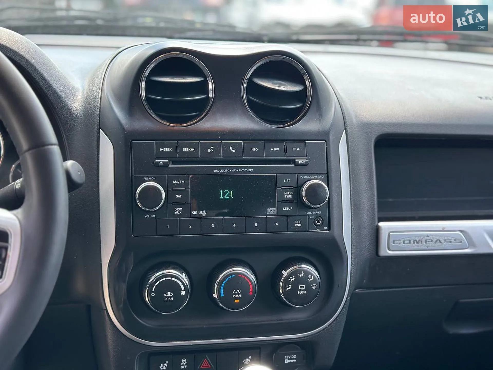 2015 Jeep Compass - мініатюра 13