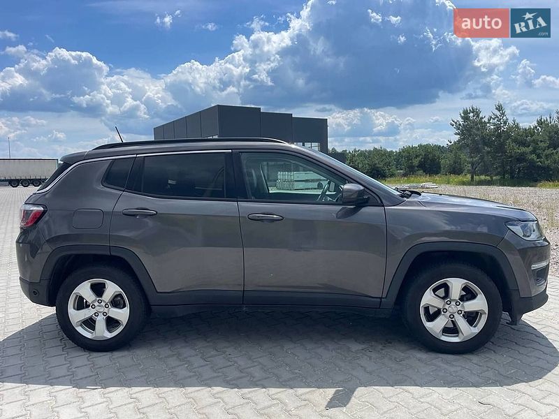 Внедорожник / Кроссовер Jeep Compass 2018 в Киеве