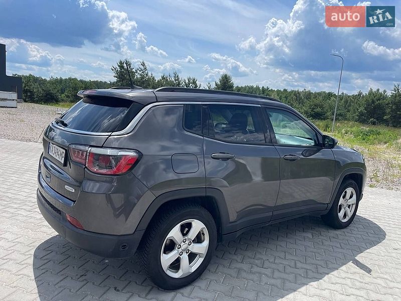 Внедорожник / Кроссовер Jeep Compass 2018 в Киеве