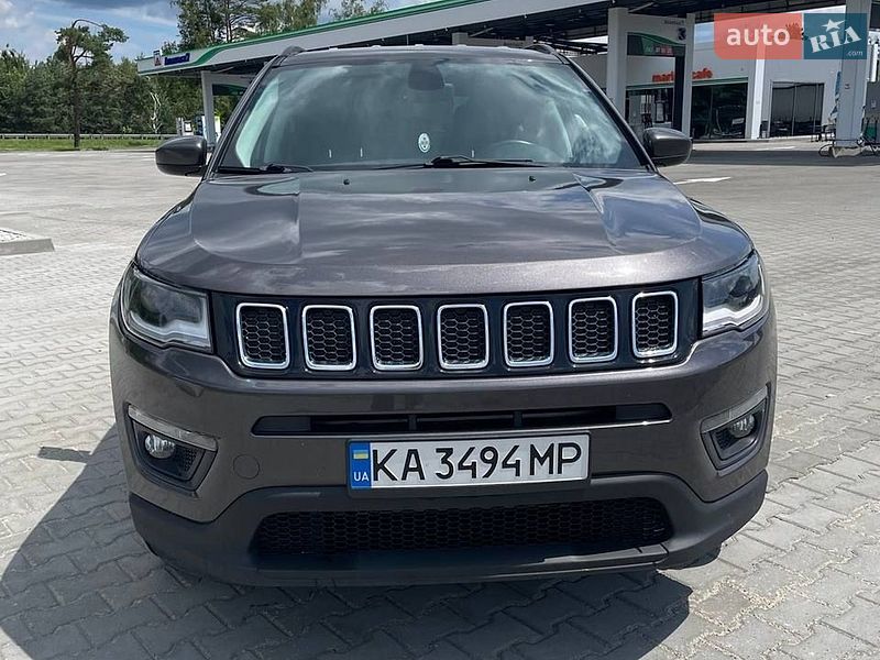 Внедорожник / Кроссовер Jeep Compass 2018 в Киеве