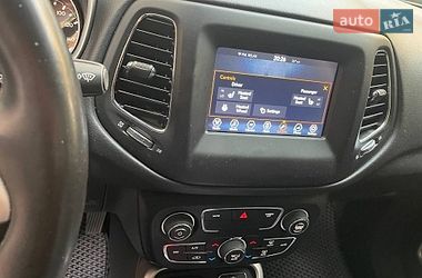 Внедорожник / Кроссовер Jeep Compass 2018 в Киеве