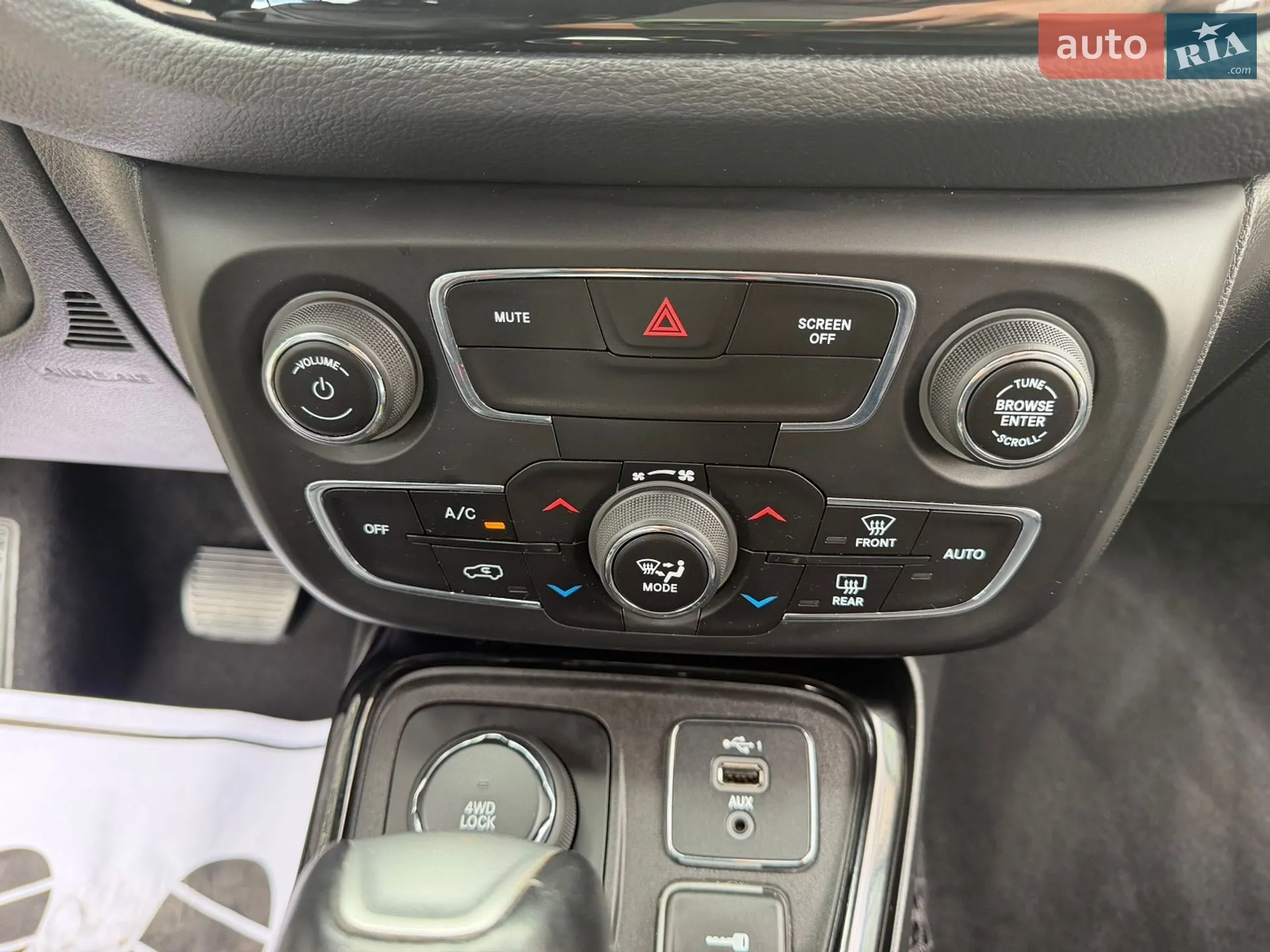 2019 Jeep Compass - мініатюра 33