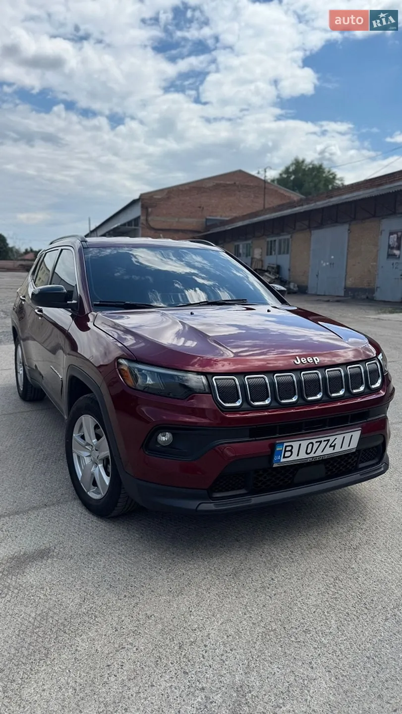 2022 Jeep Compass - фото 1