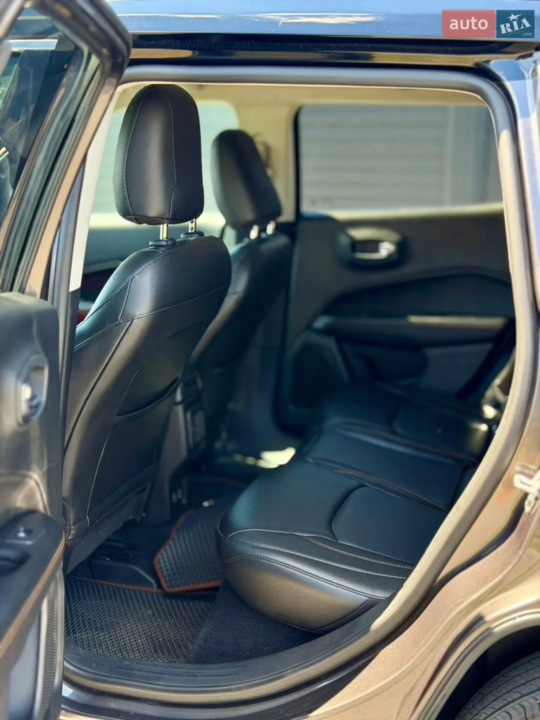 2018 Jeep Compass - мініатюра 9
