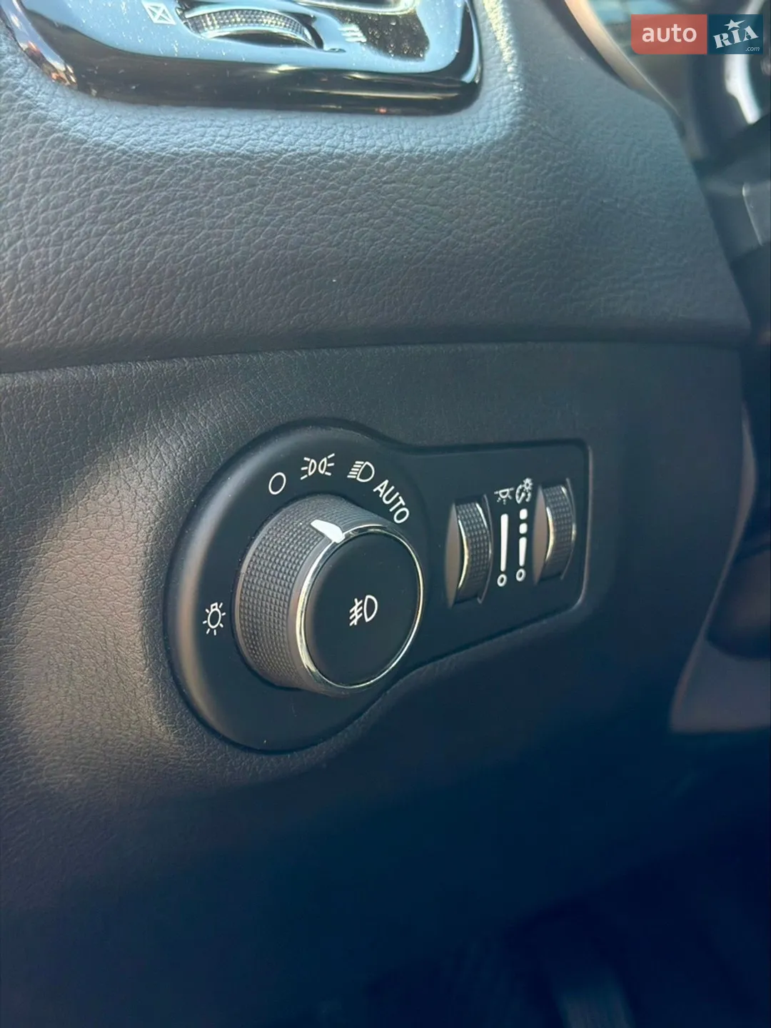 2018 Jeep Compass - мініатюра 17