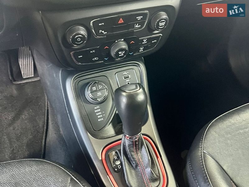 Внедорожник / Кроссовер Jeep Compass 2020 в Белогородке
