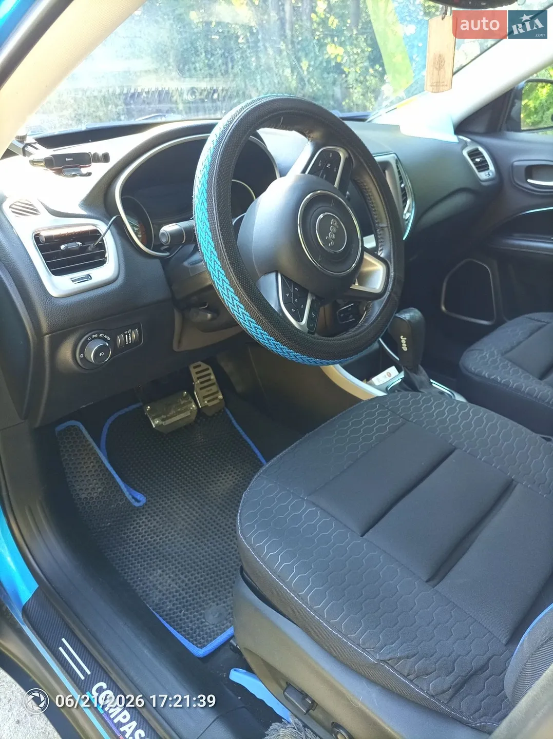 2017 Jeep Compass - мініатюра 13