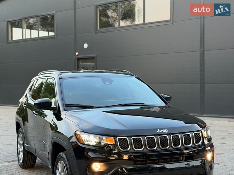 Внедорожник / Кроссовер Jeep Compass 2023 в Ивано-Франковске