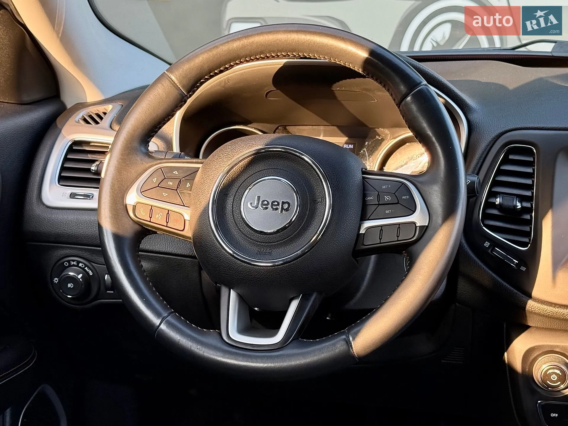 2019 Jeep Compass - мініатюра 13
