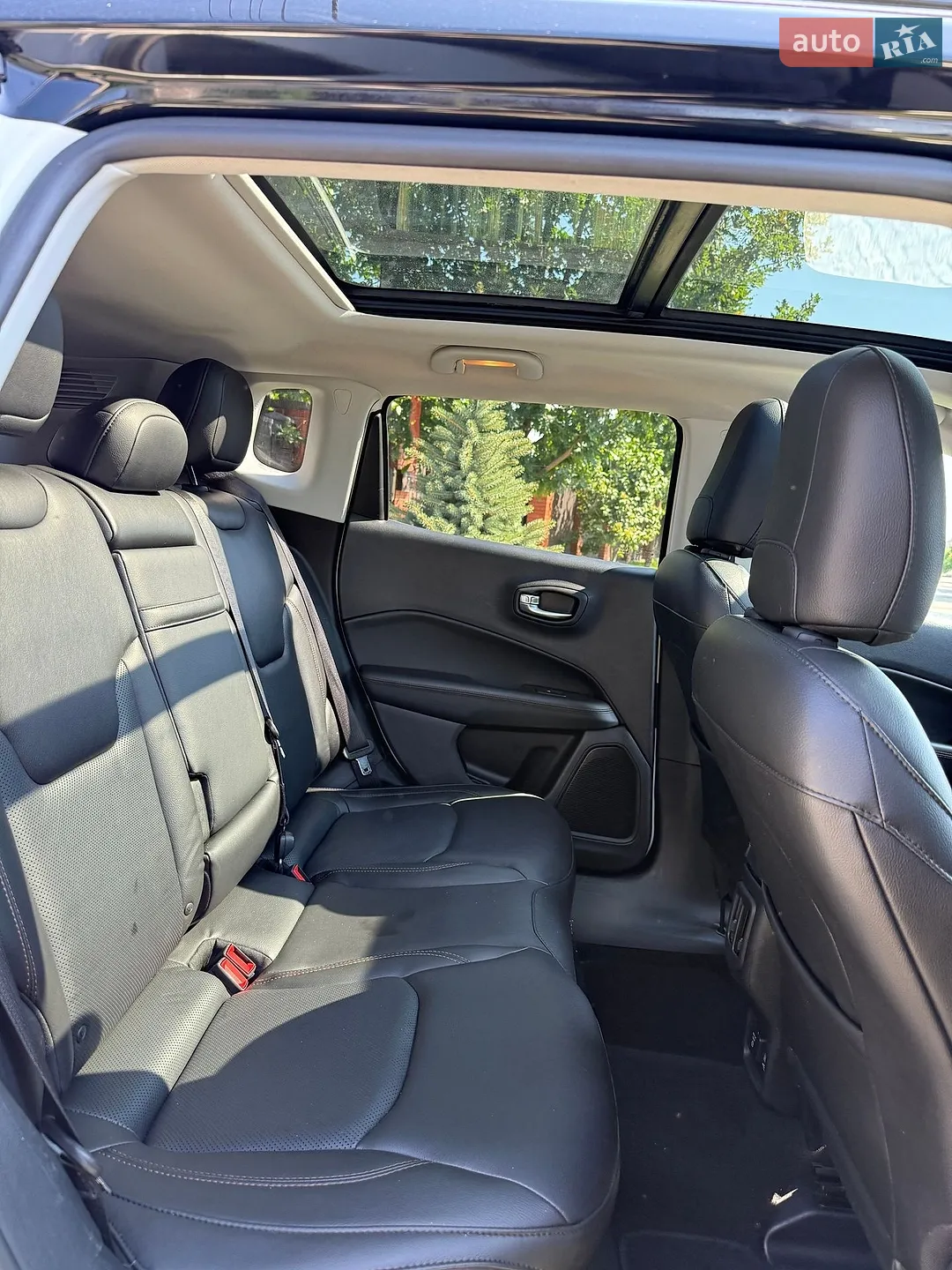 2018 Jeep Compass - мініатюра 12