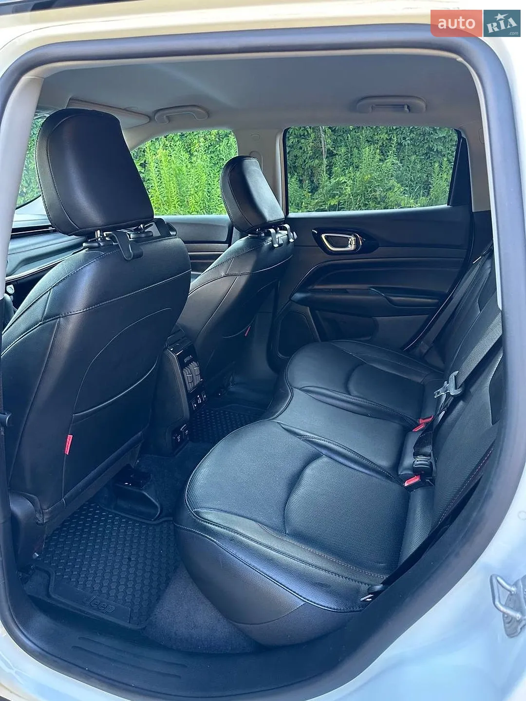 2022 Jeep Compass - мініатюра 23