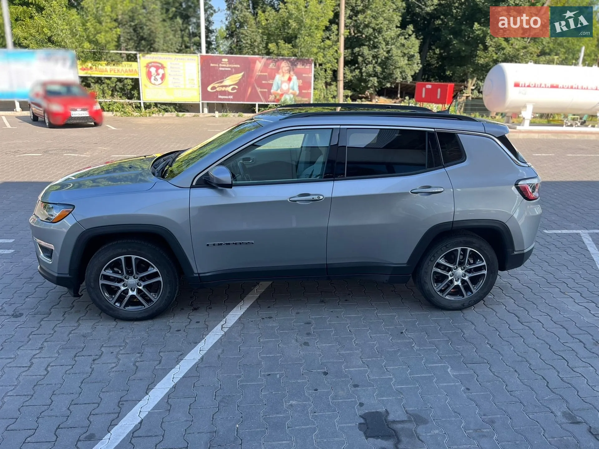 2019 Jeep Compass - мініатюра 3