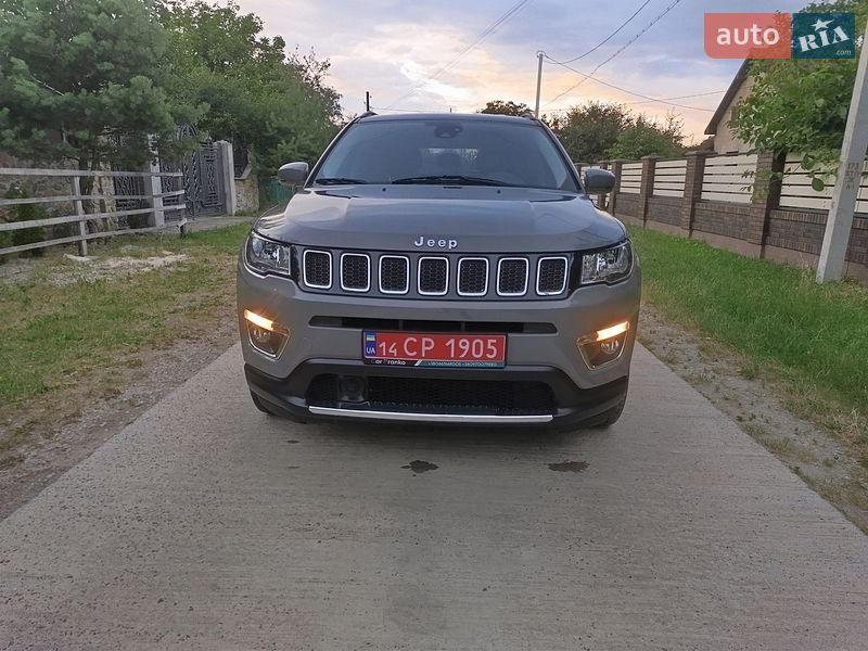 Jeep Compass, фото з оголошення