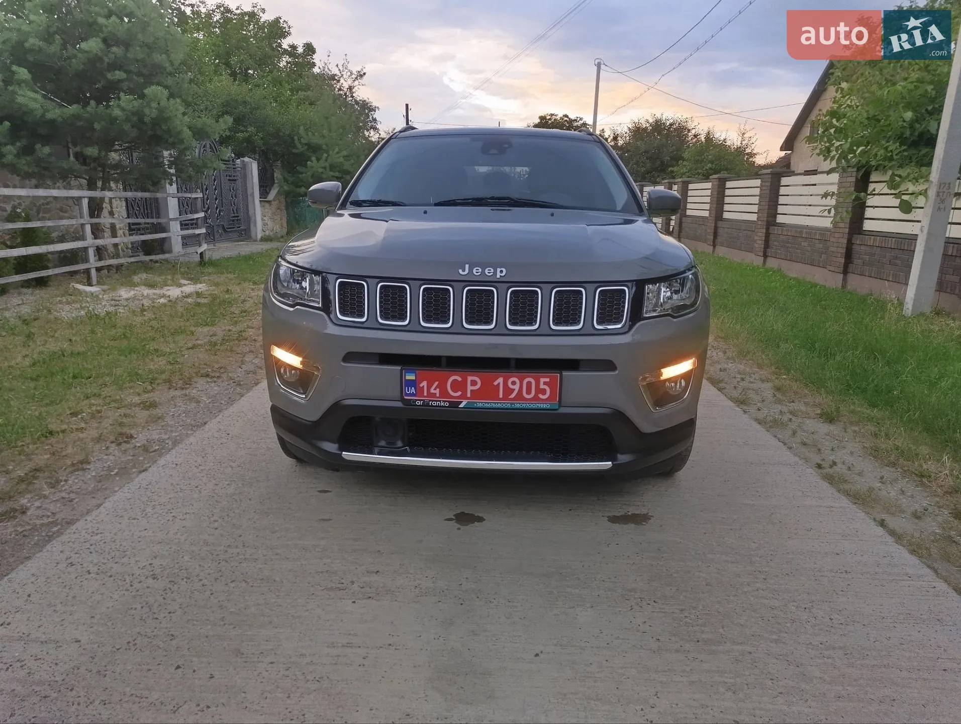 2020 Jeep Compass - фото 1