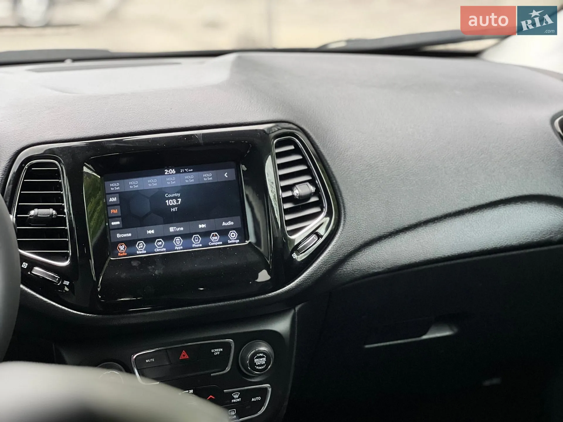 2021 Jeep Compass - мініатюра 27