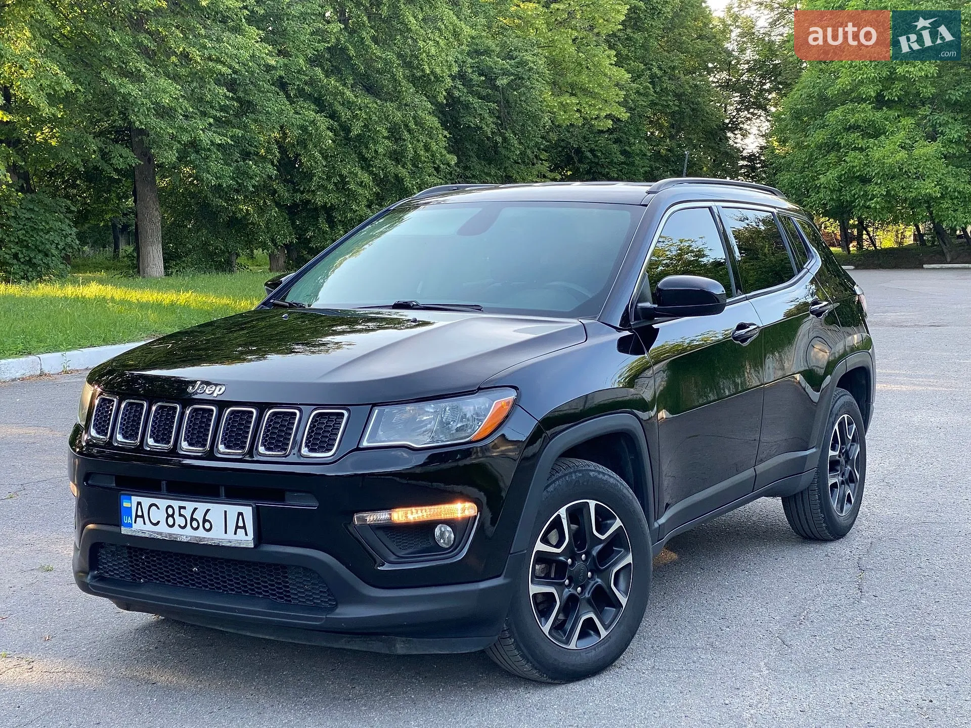 2017 Jeep Compass - мініатюра 14