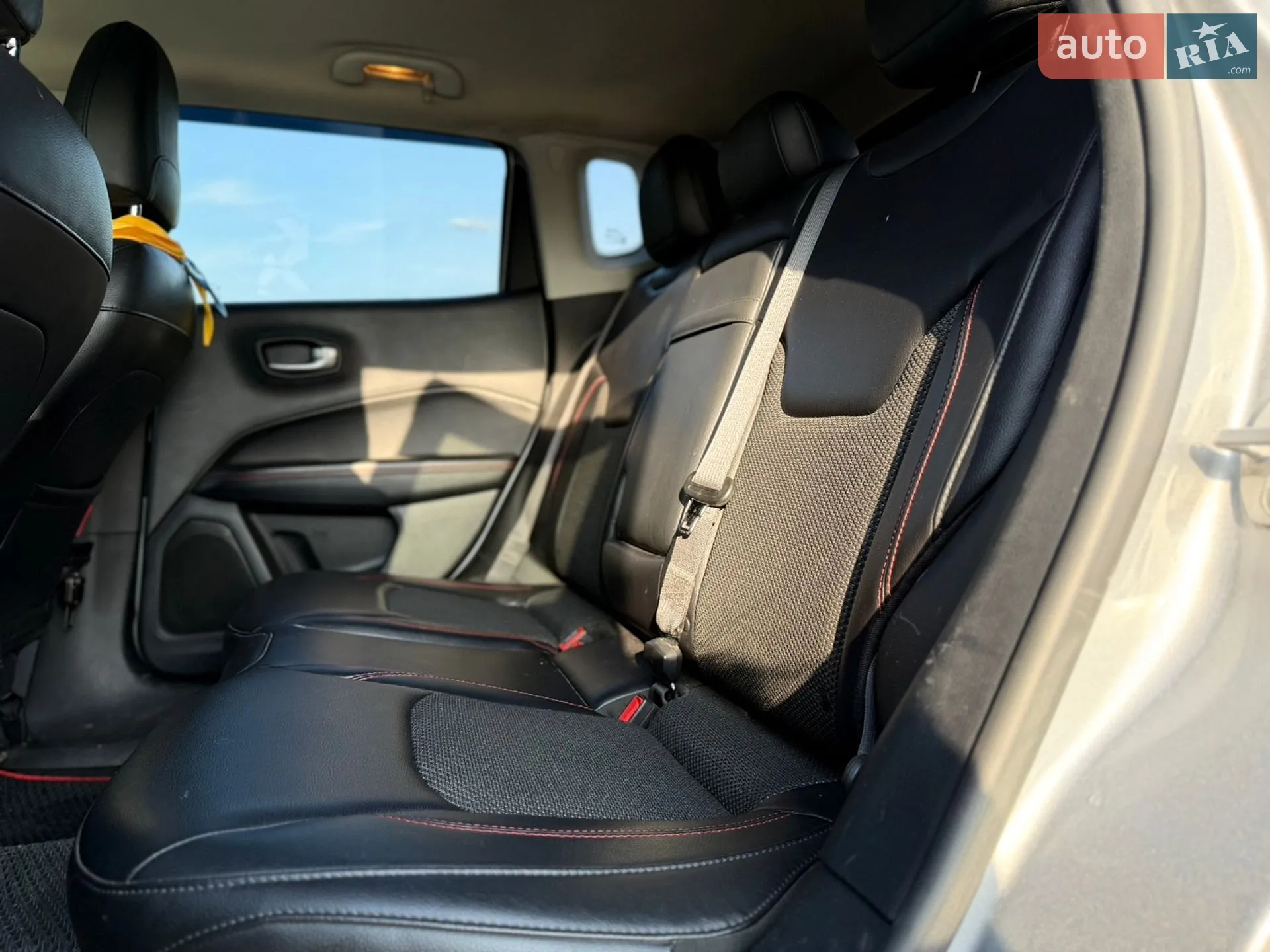 2017 Jeep Compass - мініатюра 25