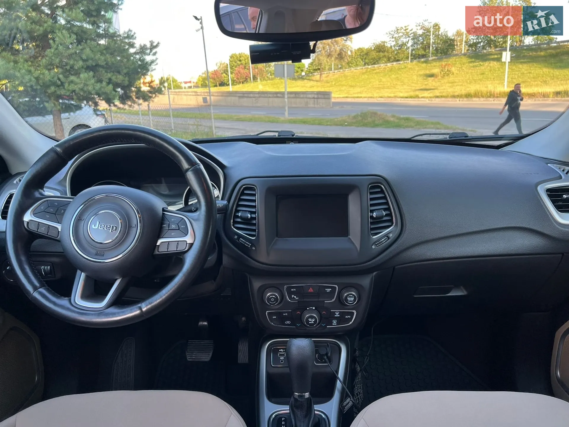 2019 Jeep Compass - мініатюра 29