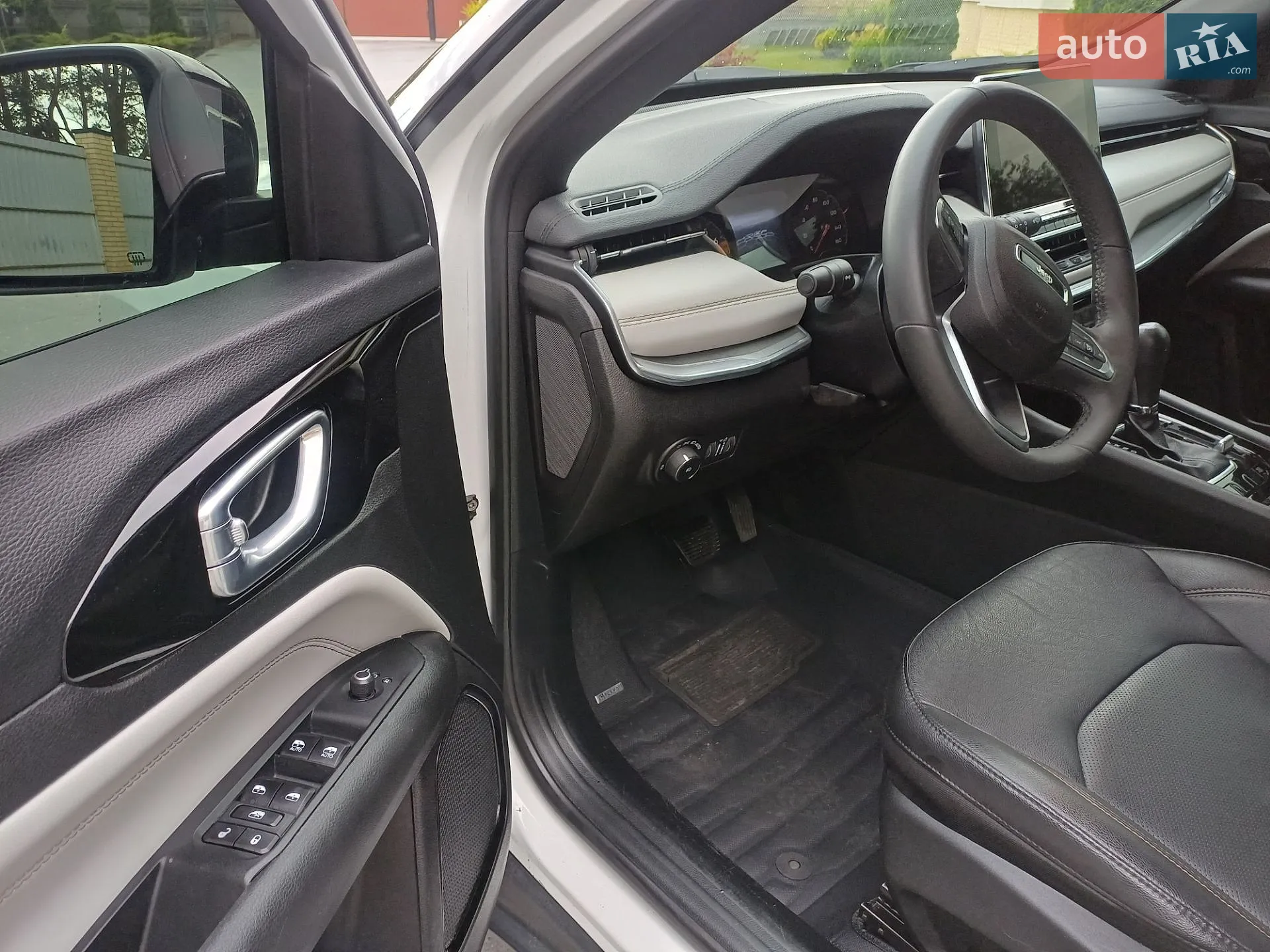 2023 Jeep Compass - мініатюра 14