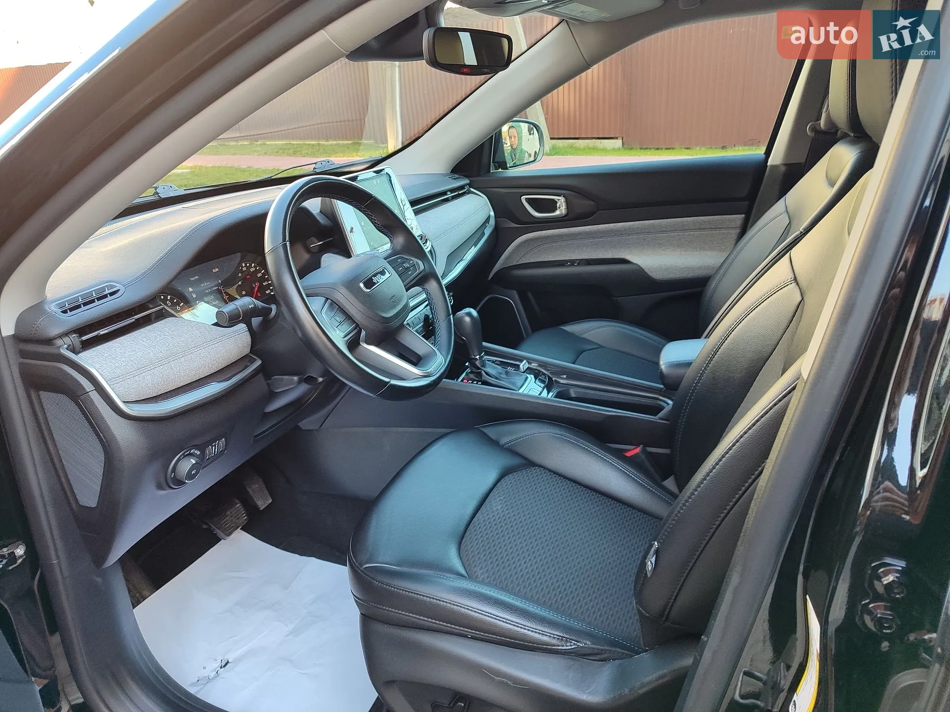 2021 Jeep Compass - мініатюра 12