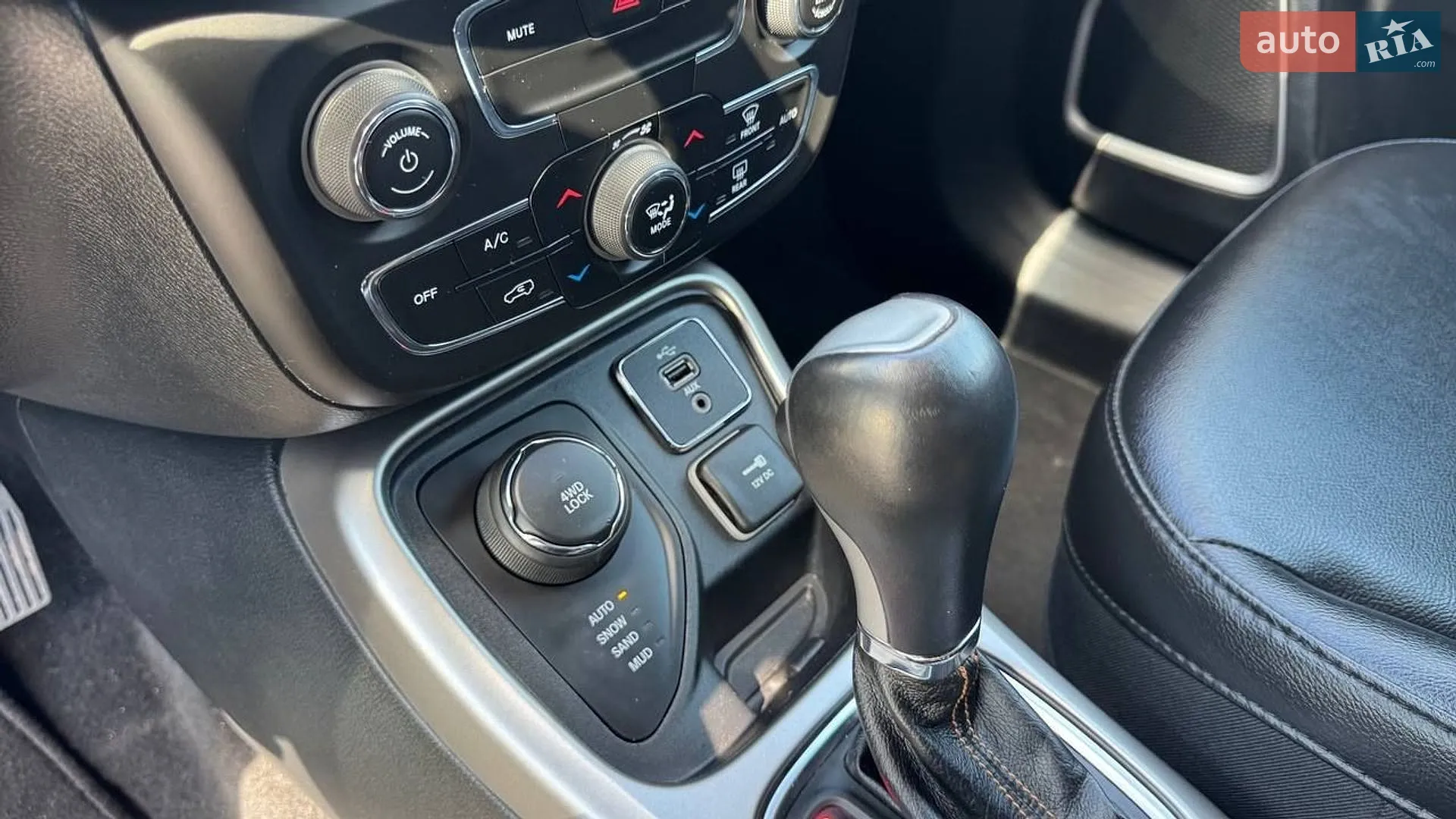 2018 Jeep Compass - мініатюра 25