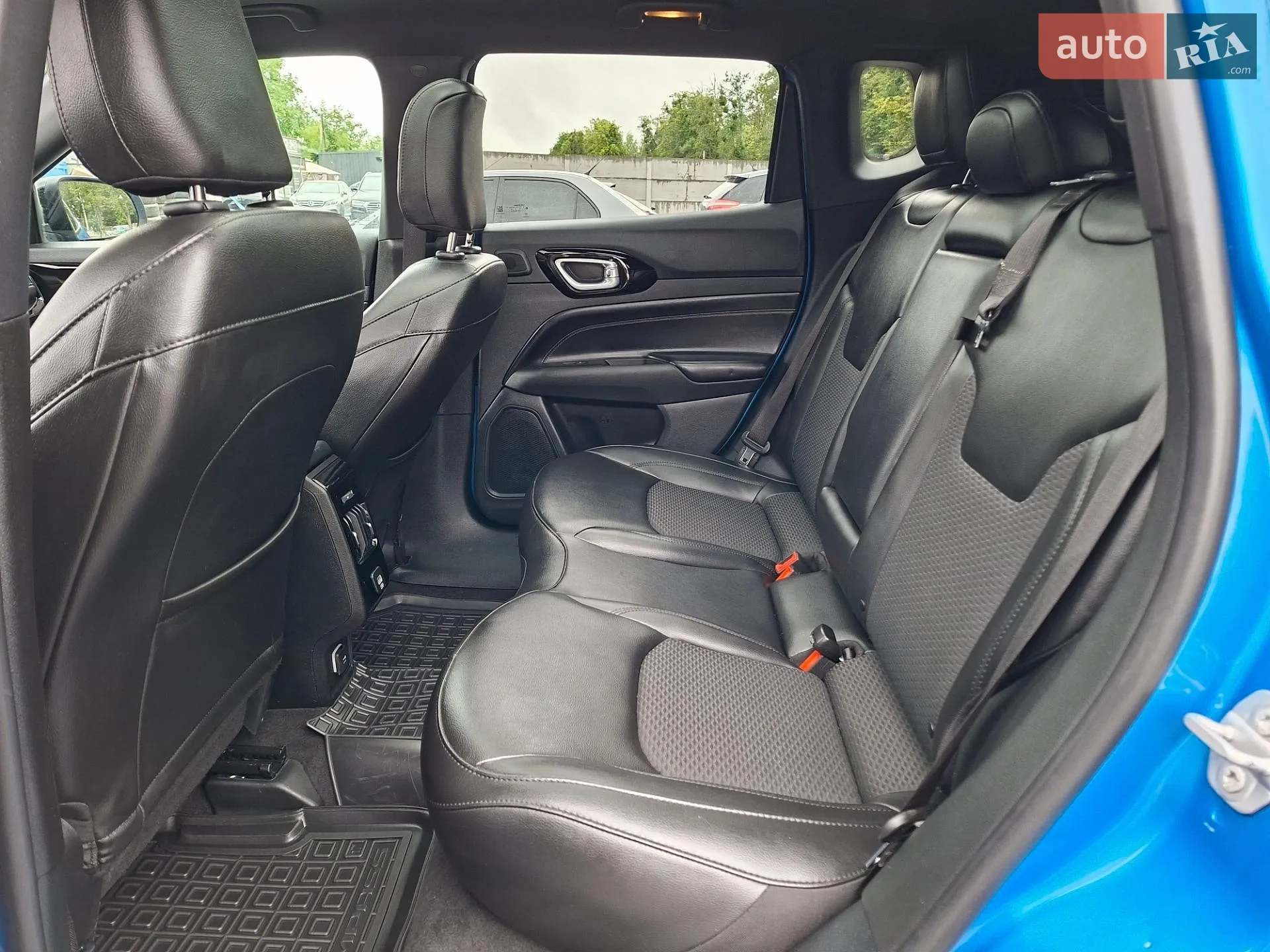 2022 Jeep Compass - мініатюра 17